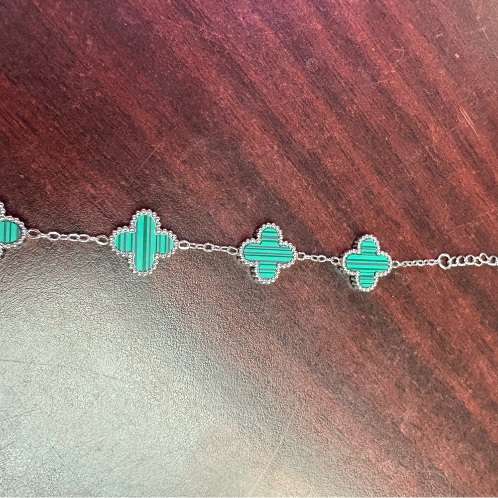 Elegant Silver and Green Clover Bracelet